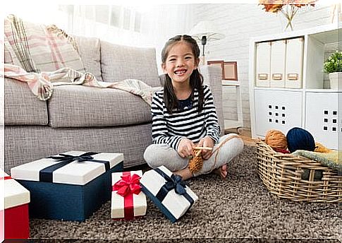 Little girl on Christmas morning