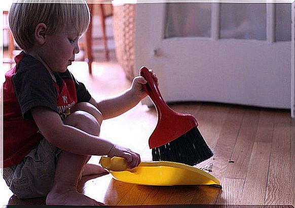 Child does housework