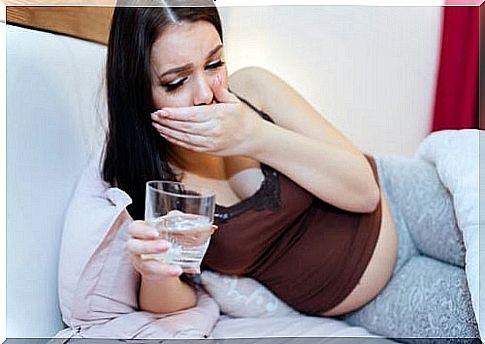 Nausea in pregnancy: study reveals that it protects the fetus