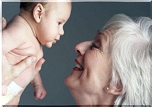 The paternal grandmother can exert great importance on the development of grandchildren